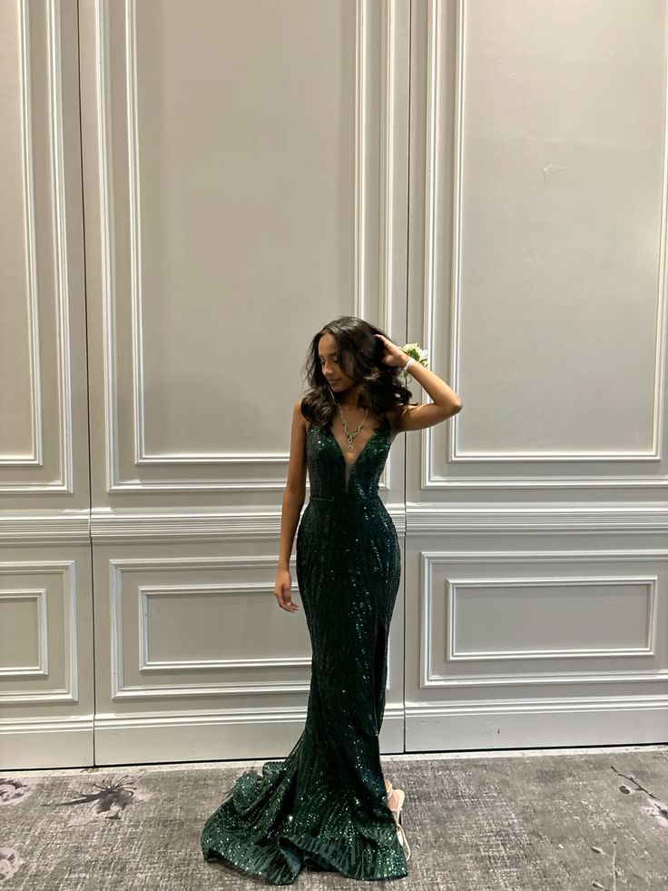 Green V-neck shiny fashion long sequins elegant mermaid slim fit formal floor-length prom dress evening gown party dress nv3474