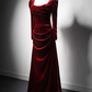 Robe de soirée longue en velours bordeaux à manches longues et coupe trapèze nv2154