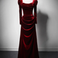 Robe de soirée longue en velours bordeaux à manches longues et coupe trapèze nv2154