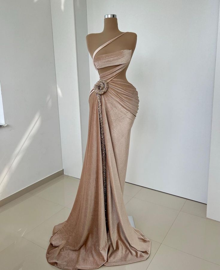 Nude Wunderschönes Elegantes Langes Samt Bodenlanges Sexy Ballkleid Abendkleid nv3427