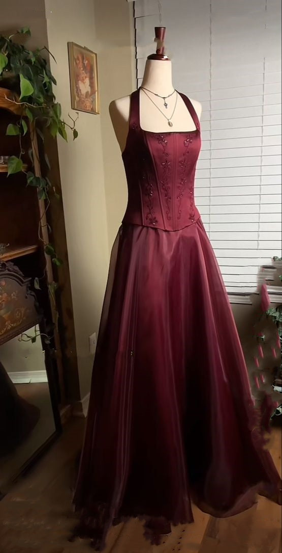 Burgundy Vintage Elegant Beaded Long Prom Dress Evening Gown Party Dress nv2608