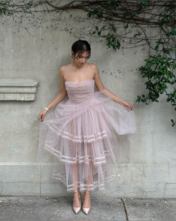 Pink Spaghetti Strap Fashion Short Tulle Prom Dress Evening Dress Homecoming Dress Party Dress nv3012