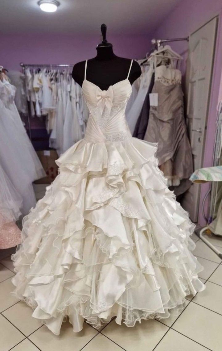 Ivory White Sweet Elegant Spaghetti Strap A-Line Long Satin Lace Ball Gown Evening Gown Wedding Dress Bridal Gown Wedding Dress nv3418