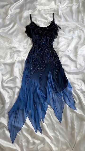 Robe de soirée longue en tulle bleu marine vintage élégante et exquise avec perles et charmante robe de bal nv3265