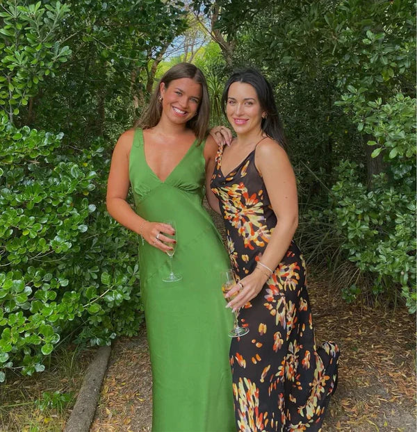 Green V Neck Halter Elegant Long Party Dress Evening Gown Prom Dress nv1984