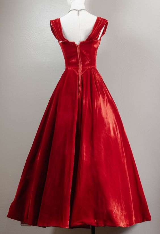 Red vintage fashion wide straps long velvet elegant ball gown evening dress party dress nv3394