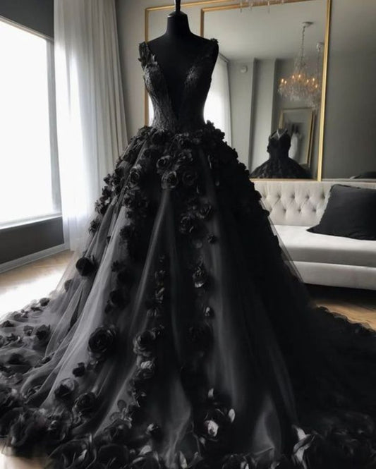 Robe de soirée longue en tulle à col en V noir avec appliques florales exquises nv3361