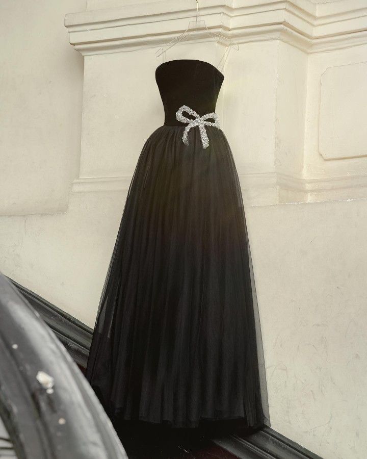 Black Bow Rhinestone Decoration A-Line Long Tulle Ball Gown Evening Dress Christmas Holiday Party Dress nv3071