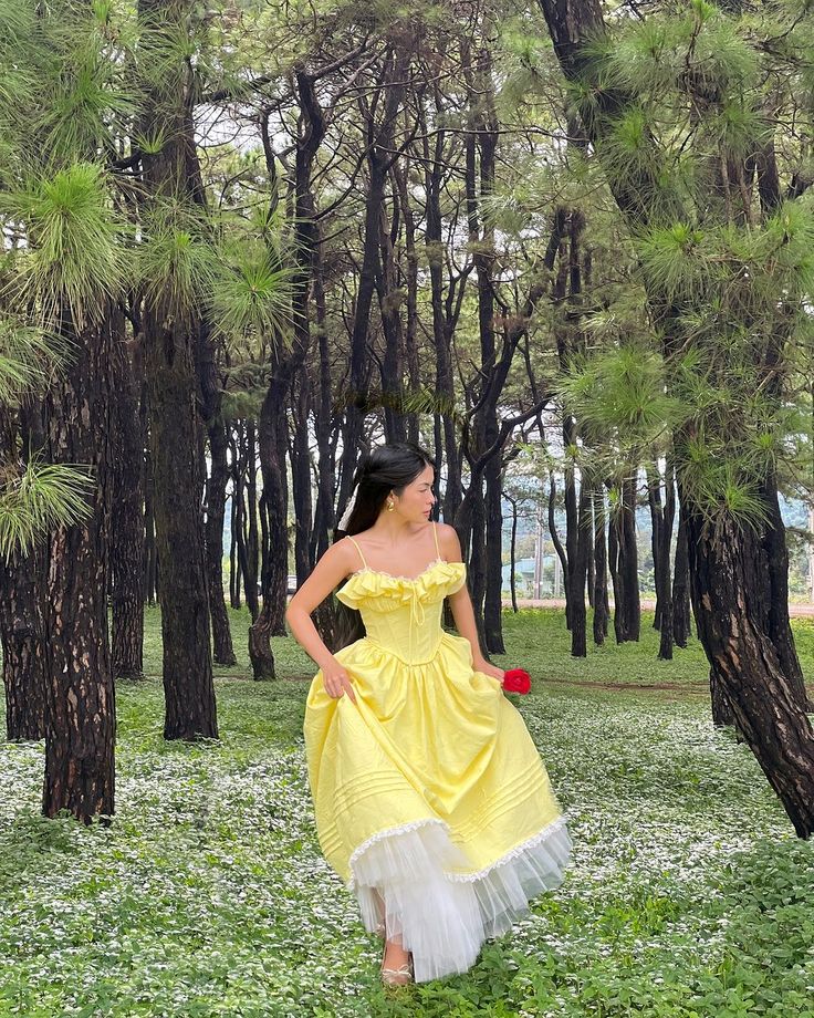 Yellow sweet elegant long satin princess ball gown evening dress nv2911