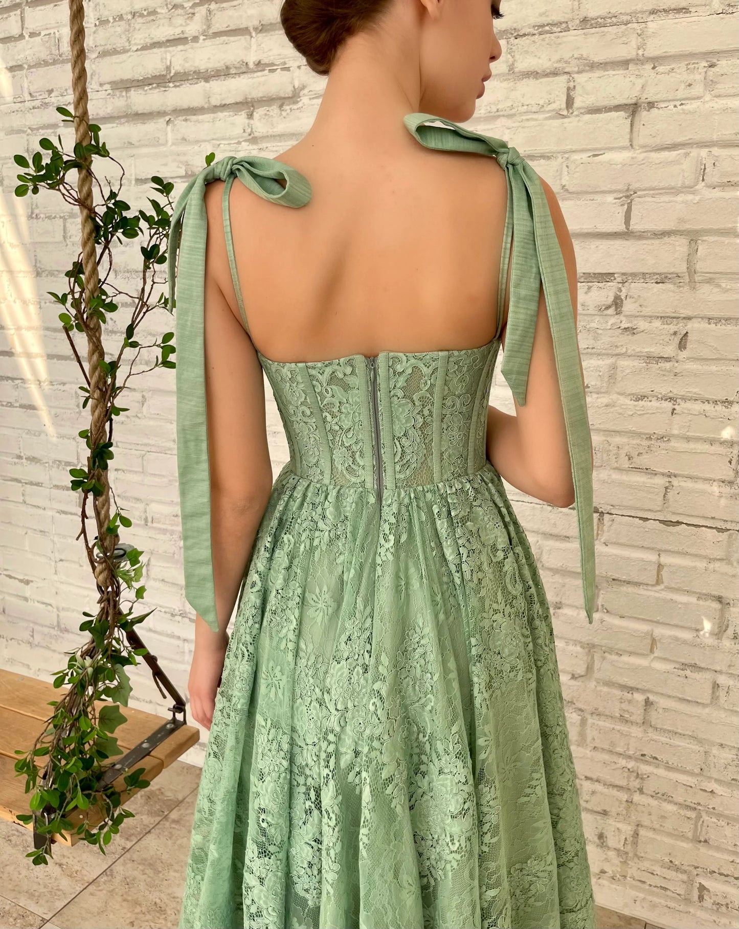 Green Lace Midi Ball Gown Sweetheart Bow Straps Boned Waist A-Line Wedding Party Dress Backless Formal nv1674