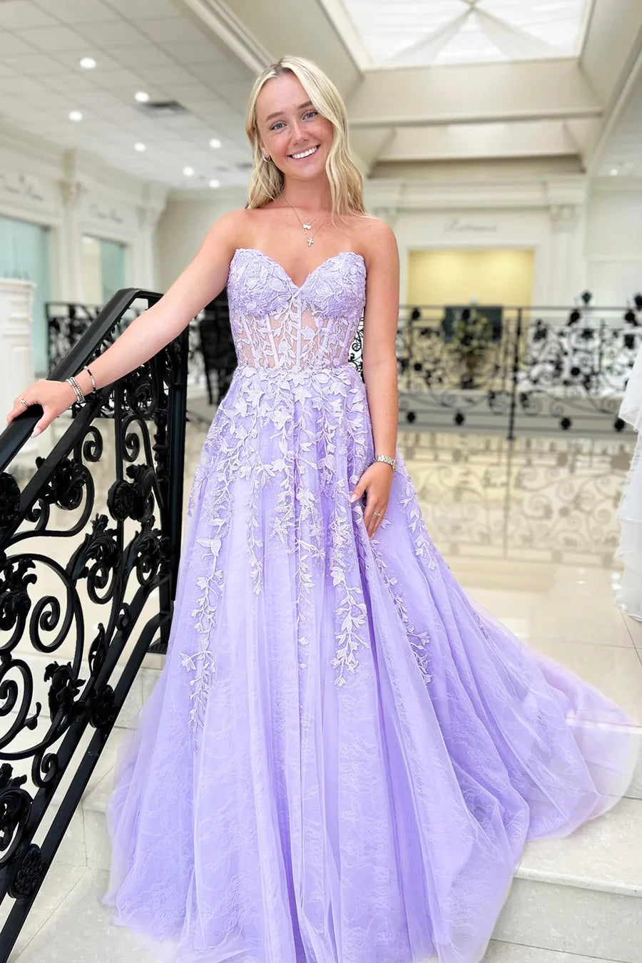 Lavender Strapless Lace A-line Tulle Floor Length Prom Dress nv1439